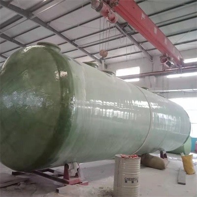 河北立式玻璃鋼儲(chǔ)罐-河南臥式玻璃鋼儲(chǔ)罐價(jià)格